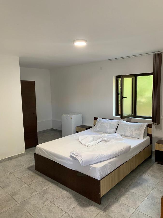 Hotel Casa Steluta De Mare Două Mai Exteriér fotografie