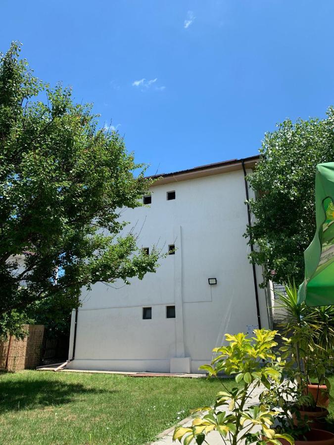 Hotel Casa Steluta De Mare Două Mai Exteriér fotografie